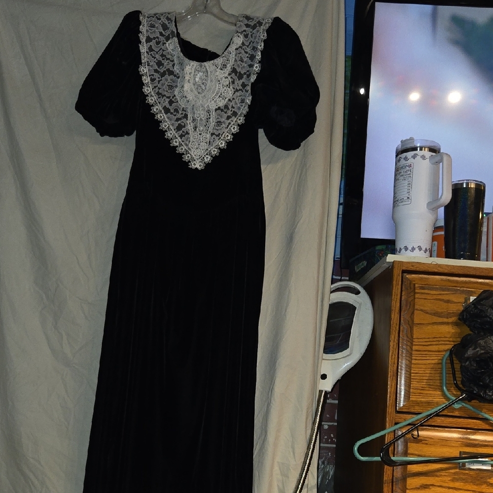 Chatet by Bari Protas ~ Black Velvet Maxi Dress with White Lace Bib